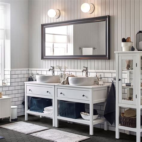 mobili da bagno ikea.